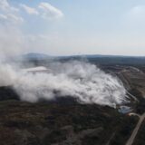Gradski sekretarijat: Nastavljeno dogašavanje požara na deponiji u Vinči 10