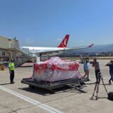 Selaković uručio vakcine koje je Srbija poklonila Libanu 1