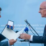 Veranu Matiću uručen orden Saveznog krsta 6