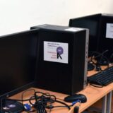 Matematička gimnazija i Fondacija „Alek Kavčić“ poklonili računare osnovnim školama 9