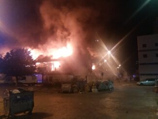 Nakon 10 sati borbe požar u Bloku 70 pod kontrolom (FOTO, VIDEO) 31