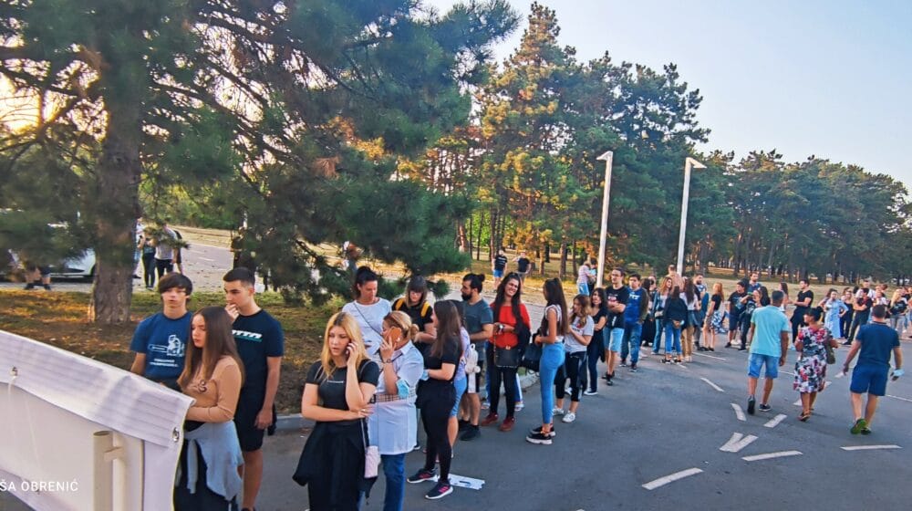 Od 5.500 testiranih na Beer festu desetoro bilo pozitivno na koronu 1