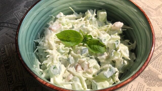 Salata od kupusa i krastavaca (recept) 1