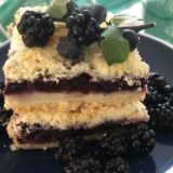 Prhki kolač sa kupinama 1