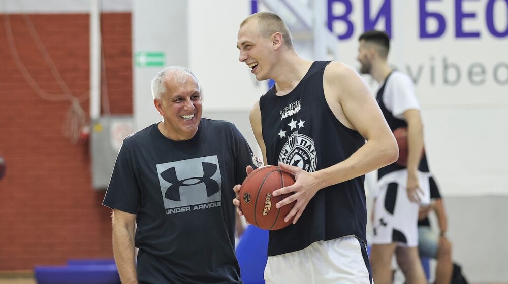 Alen Smajlagić: Genijalna radilica Stef Kari 1