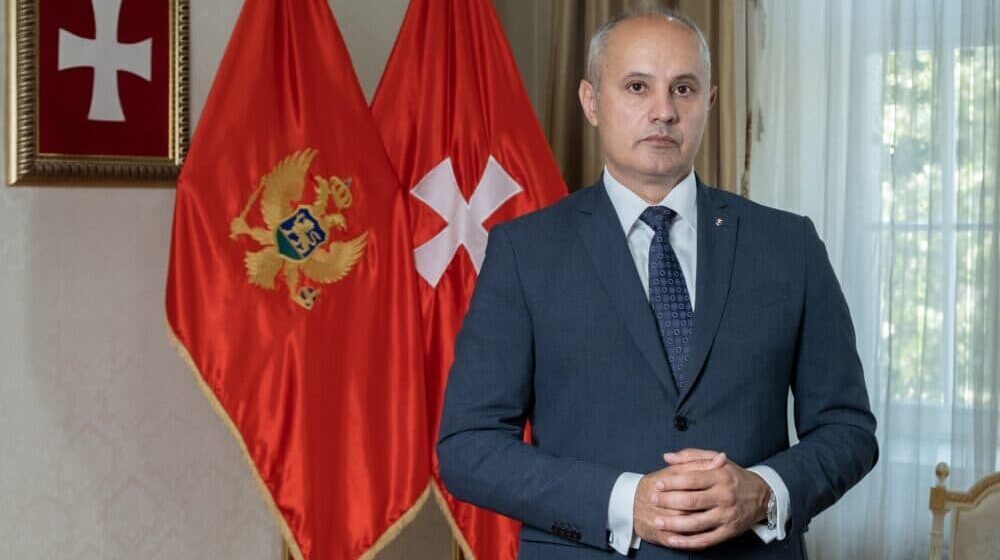 Gradonačelnik Cetinja od ambasada traži pomoć da ustoličenje Joanikija ne bude na Cetinju 1