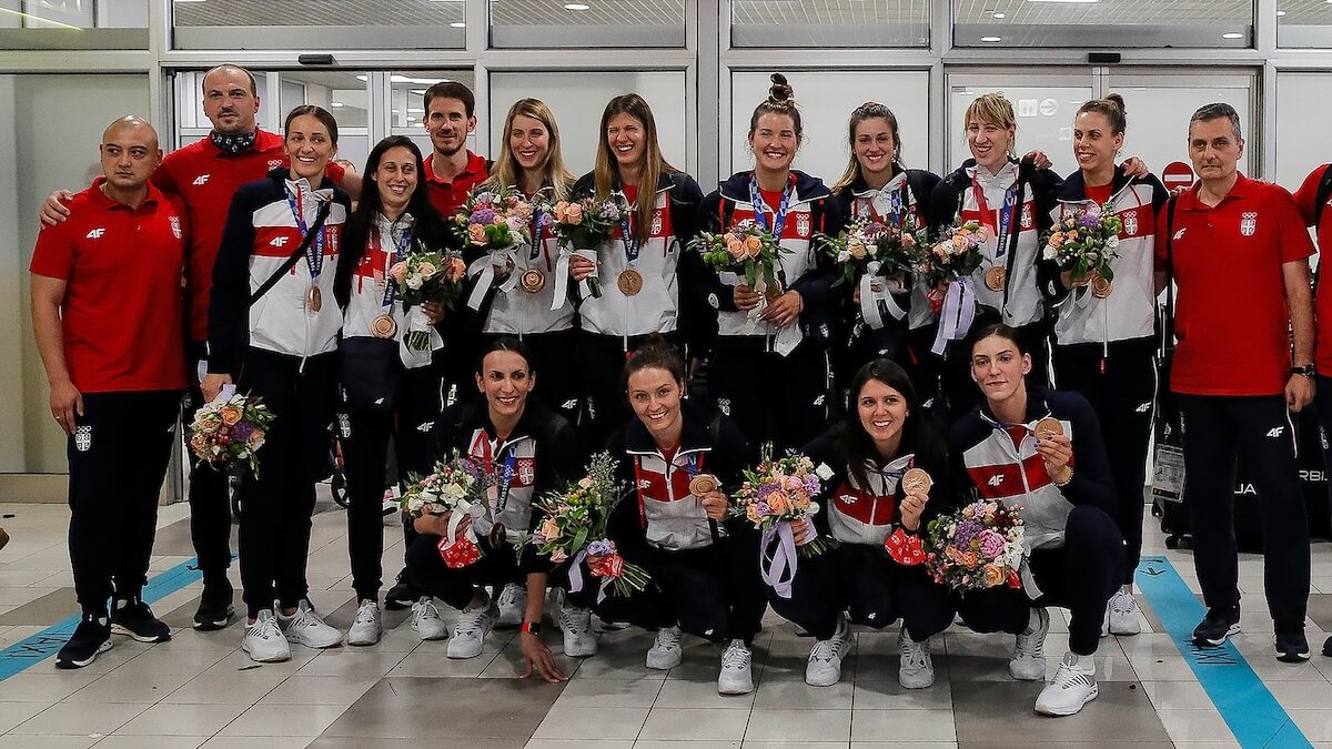 Odbojkašice stigle u Beograd 1