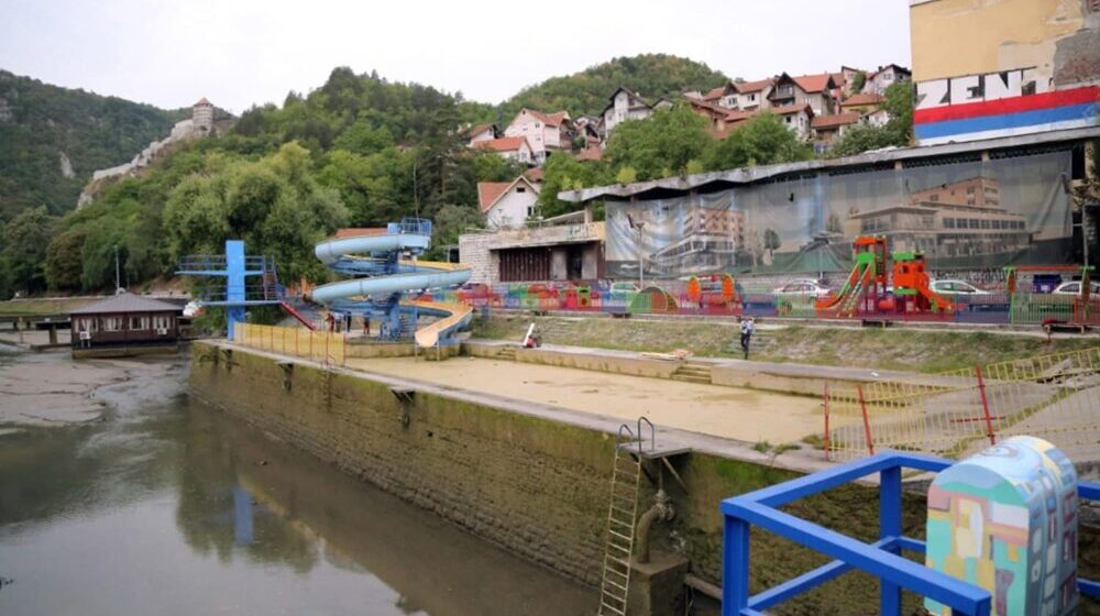 Rekonstrukcija dečjeg bazena na užičkoj plaži 1
