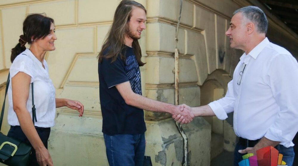 Učenik Matematičke gimnazije Igor Engi: Razočaran sam 1