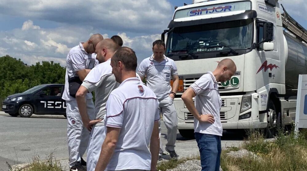 Poslovodstvo promenilo termin pregovora sa štrajkačima Fijat plastika 1