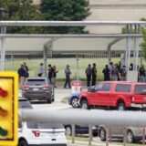 Pucnjava u blizini Pentagona, ubijen napadač, policajac preminuo 12