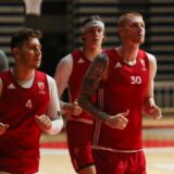 Vajt odličan na premijeri protiv FMP 4