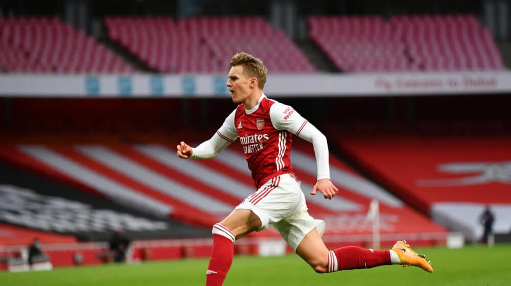 Edegard napokon Arsenalov 1