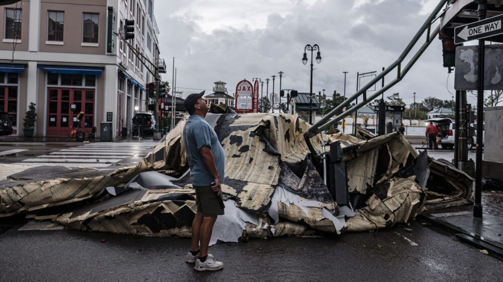 Najmanje dve osobe poginule, više od milion stanovnika Luizijane i Misisipija bez struje nakon udara uragana Ida 1