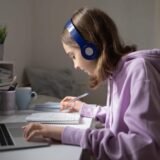 Onlajn nastava smanjila motivaciju za učenjem, a povećala želju za radom 5