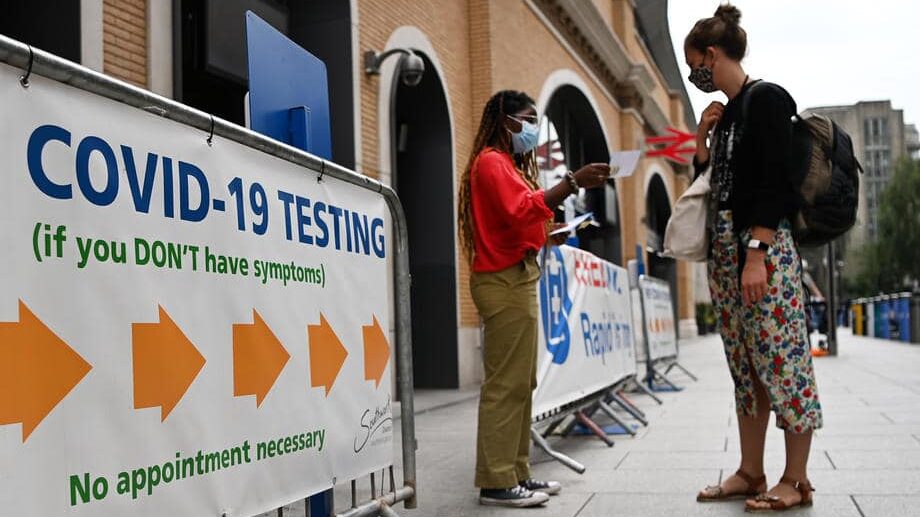 Velika Britanija kovid 19