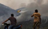 Bukte požari u Grčkoj, vatrene stihije i u Turskoj i na jugu Italije (FOTO) 4