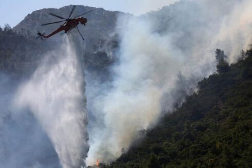 Bukte požari u Grčkoj, vatrene stihije i u Turskoj i na jugu Italije (FOTO) 8