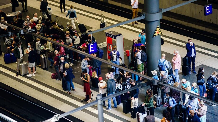 Kolaps u Nemačkoj zbog štrajka mašinovođa 1