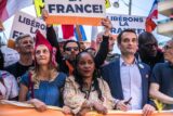 U Francuskoj hiljade ljudi protestovalo protiv zdravstvenih propusnica (FOTO) 3
