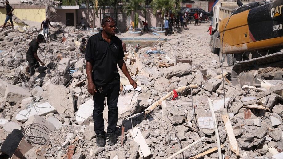Broj mrtvih u zemljotresu na Haitiju porastao na 1.419 1