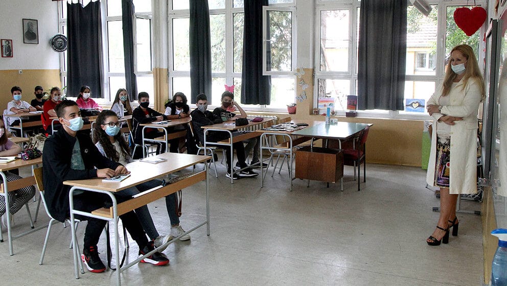 Subotica: Kako će se sprovesti odluka Tima za škole o pohađanju nastave koja je doneta zbog pogoršanja epidemiološke situacije 1