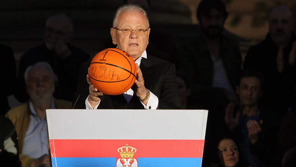 Knjiga žalosti u SD Radnički zbog smrti Dušana Dude Ivkovića 1