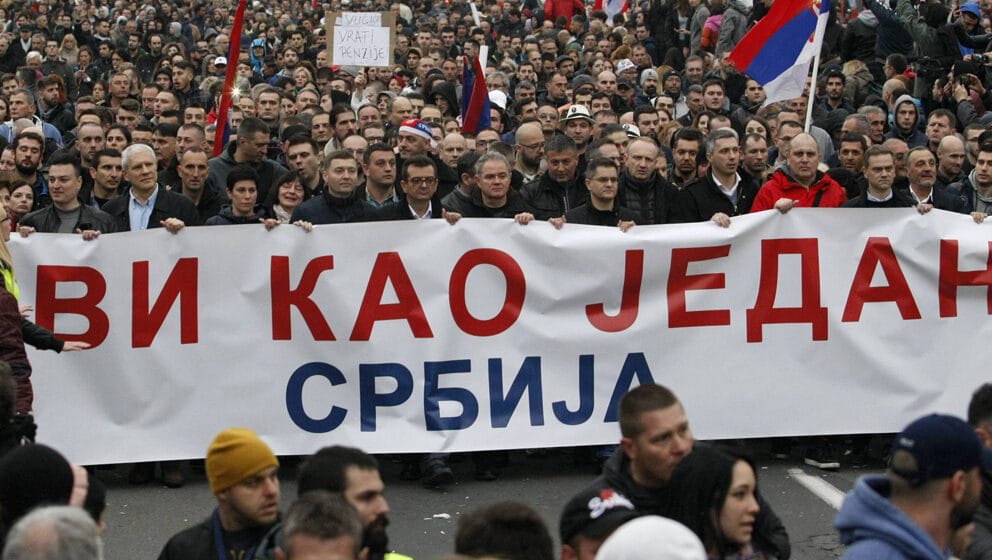 Opozicija pod udarom vlasti poziva na protest "Srbija protiv nasilja": Jesu li zahtevi realni i hoće li animirati javnost? 1