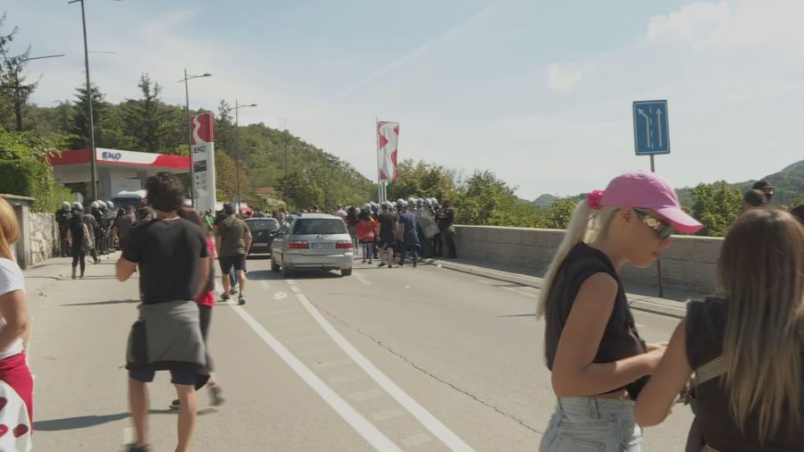 Nema izmeštanja ustoličenja 1