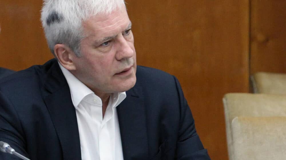 Boris Tadić traži vanredne parlamentarne izbore, a Vuk Jeremić referendum o Kosovu 1