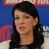 Tepić: Brojni dokazi o vezama porodice Vučić sa Zvonkom Veselinovićem 6