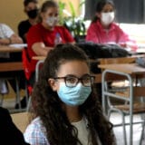 Udruženje pedijatara Srbije preporučilo da se na dve nedelje odloži polazak u školu 3