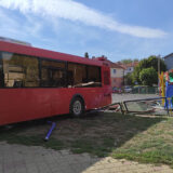 Kočnica tu ništa ne pomaže 14