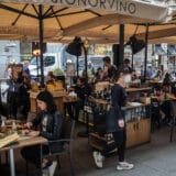 Cene u kafićima i restoranima više za skoro deset odsto, najviše poskupele - salate 11