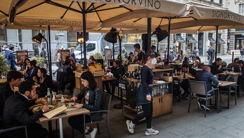 Cene u kafićima i restoranima više za skoro deset odsto, najviše poskupele - salate 1