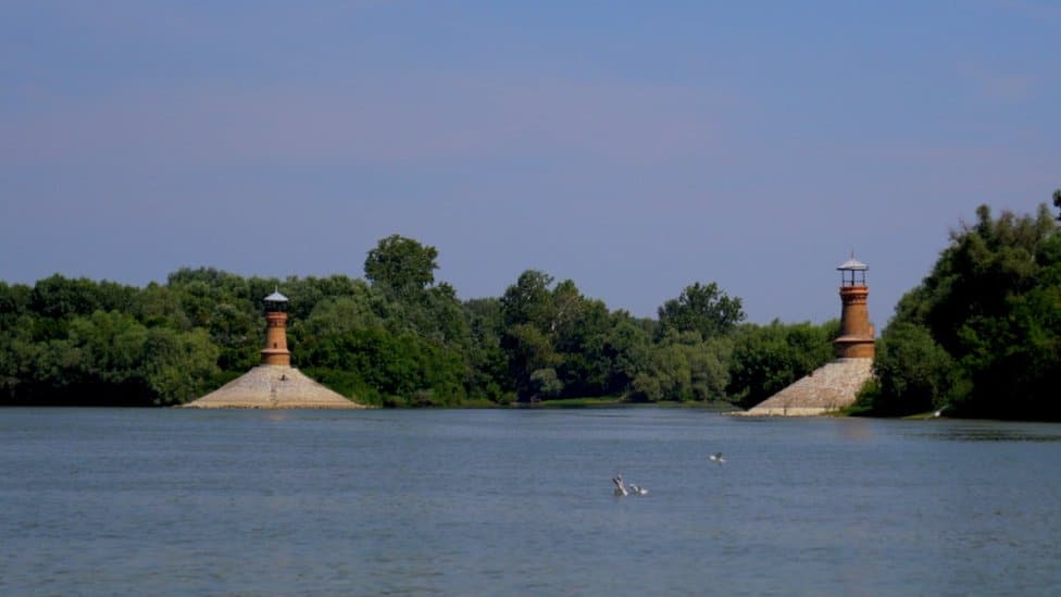 Dva svetionika na ušću Tamiša u Dunav