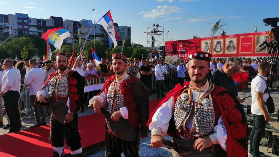Crna Gora, crkva i protesti: Na Cetinju sukobi policije i protivnika ustoličenja mitropolita Joanikija 9 SPC, Crna Gora