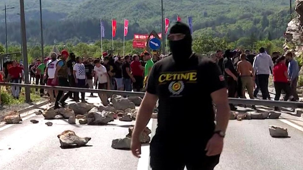 Evropski pokret u Crnoj Gori poziva Krivokapića i Abazovića da povuku policijske snage 1