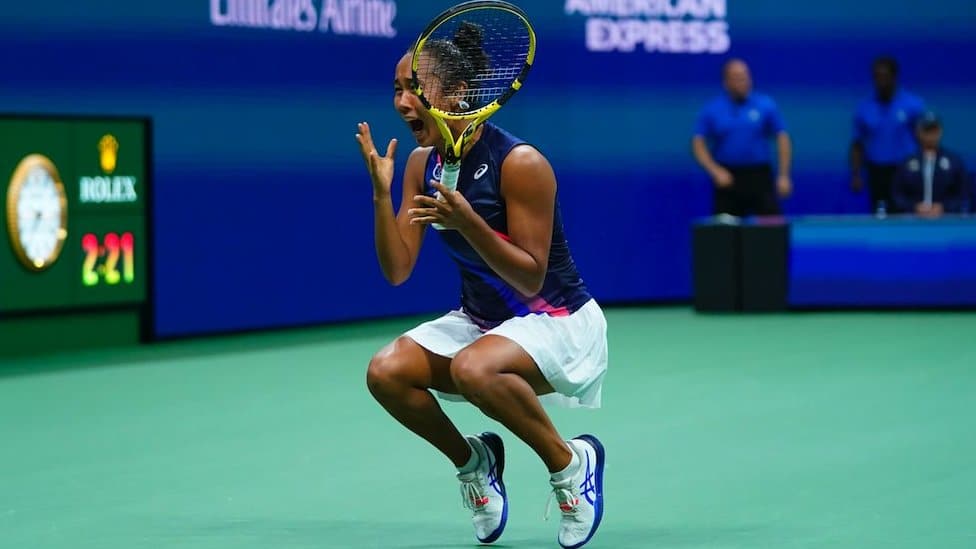 Leylah Fernandez celebrates reaching the US Open final on 9 Sept