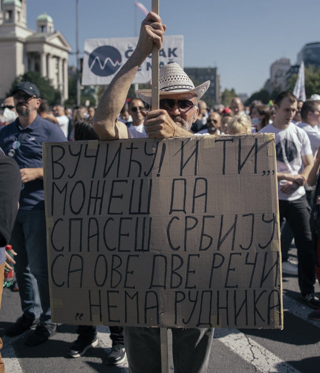 Transparent na protestu, Ekološki ustanak