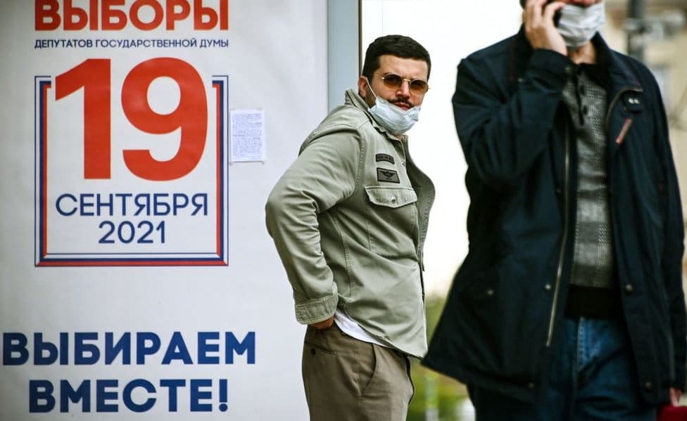 Rusija, politika i izbori: Putin i milioni glasali onlajn, zabeležene nepravilnosti na biračkim mestima 3 Moscow poster for saying "Together we Choose"