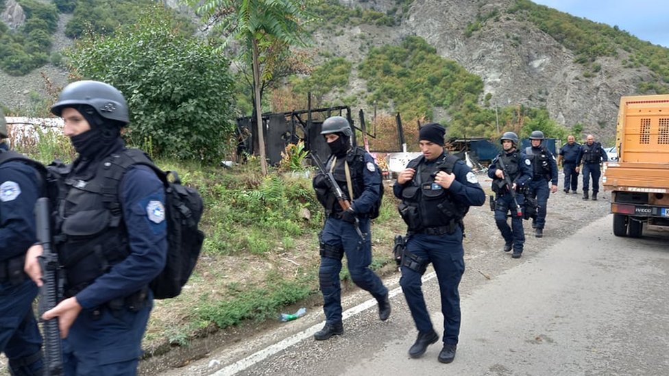 Kosovo, Srbija i pregovori: Zašto su zabranjene srpske tablice 2 granični prelaz