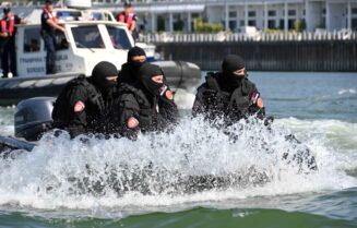 Vulin najavio formiranje nove jedinice MUP-a koja će brinuti o bezbednosti na rekama (FOTO) 10