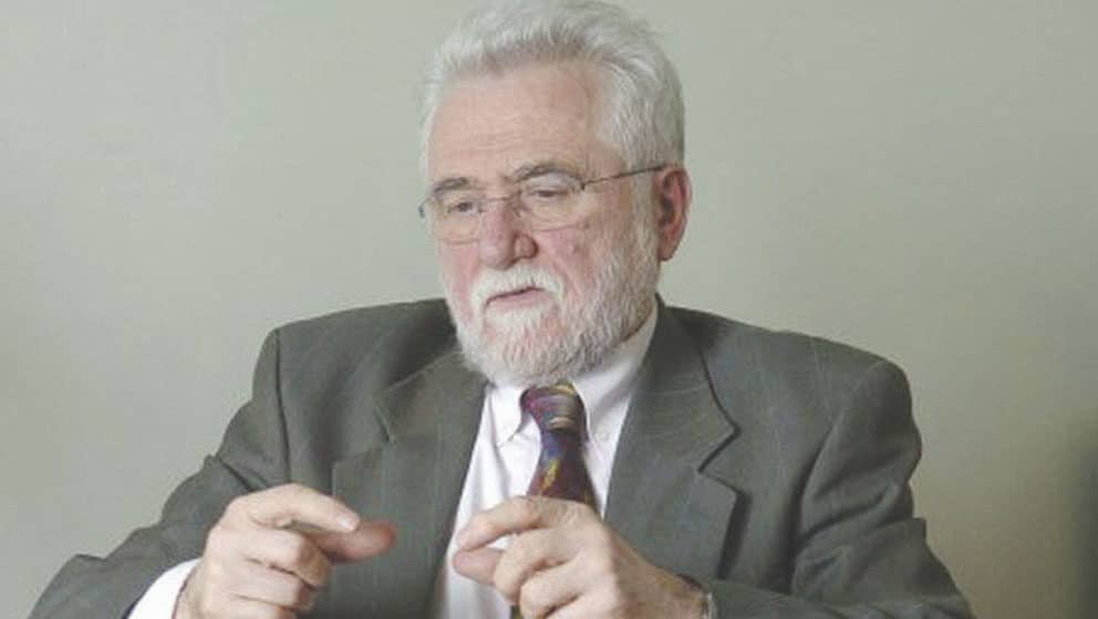 "Desetine hiljada umrlih od kovida nije moguće sakriti": Odgovor Zorana Radovanovića na članak Radoja Čolovića 1