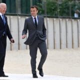 Joe Biden Emmanuel Macron