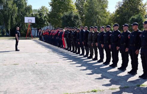 Vulin najavio formiranje nove jedinice MUP-a koja će brinuti o bezbednosti na rekama (FOTO) 13
