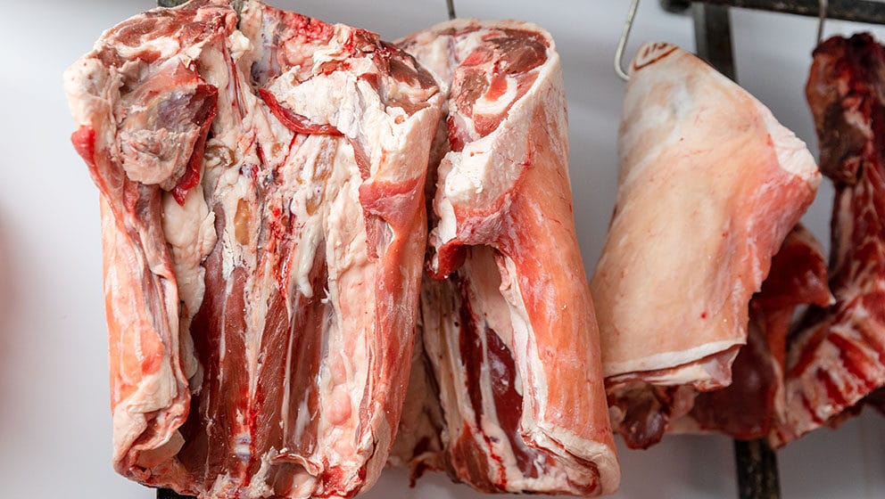 Zbog manjka mesara Britanija šalje meso na tranžiranje u EU 1