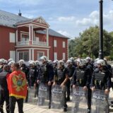 Počela okupljanja na Cetinju 7