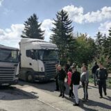 Meštani sela Lešje blokirali kamione Kruševac puta 10