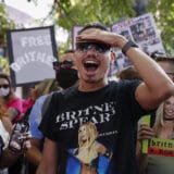 Ocu Britni Spirs suspendovano starateljstvo 4